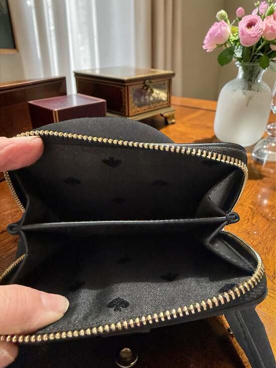 Kate Spade New York Bifold Wallet Black for Women, Like New Condition - Picture 4 of 4